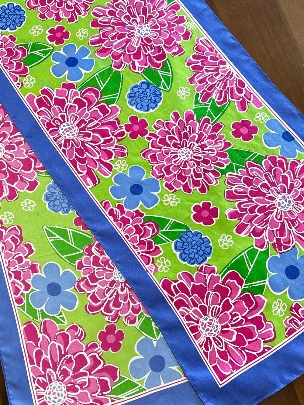 Lilly Pulitzer silk, floral breast cancer awareness scarf. Collab with Ford - Picture 2 of 8